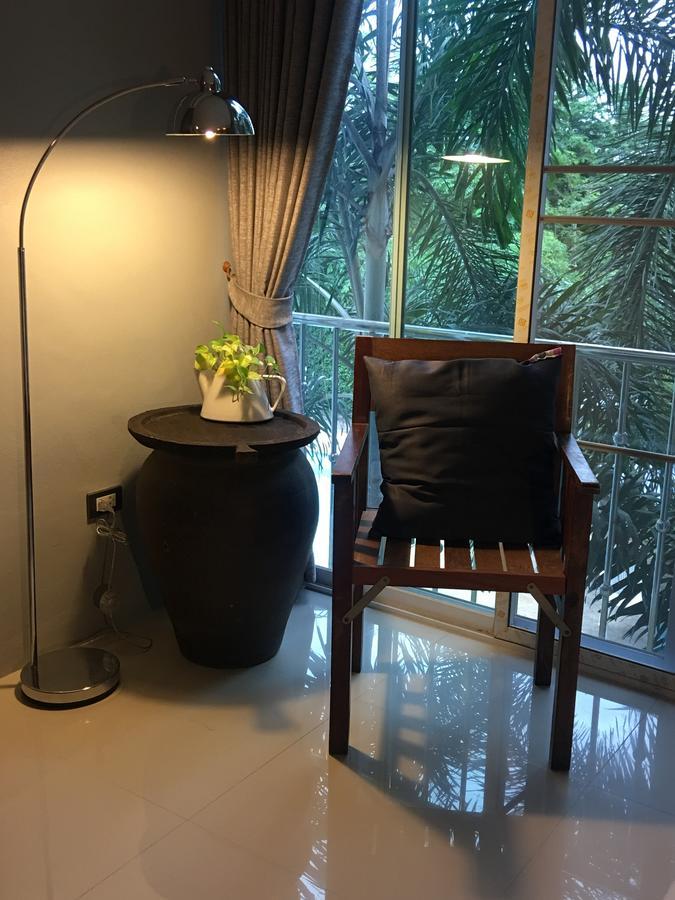 The O2 Aparthotel Udon Thani Exteriör bild