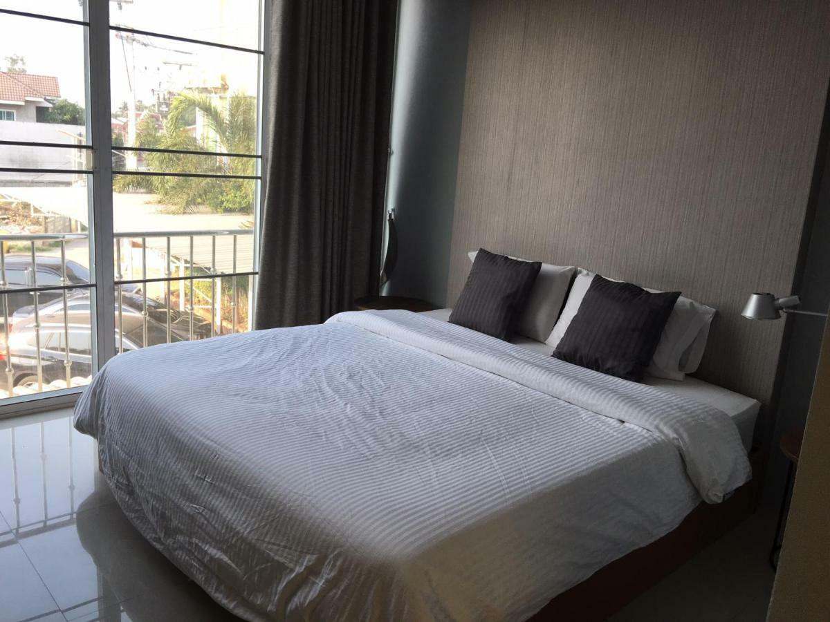The O2 Aparthotel Udon Thani Exteriör bild