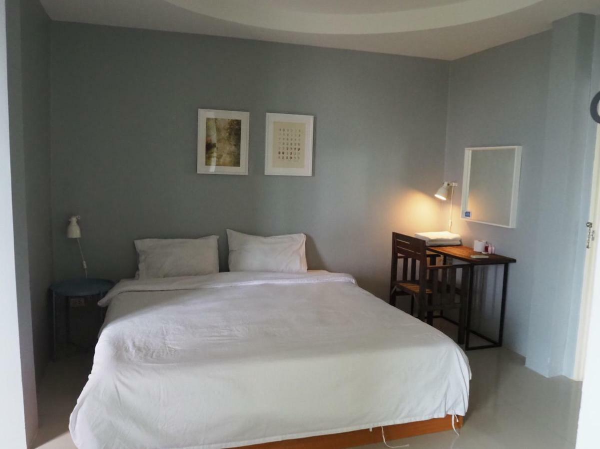 The O2 Aparthotel Udon Thani Exteriör bild