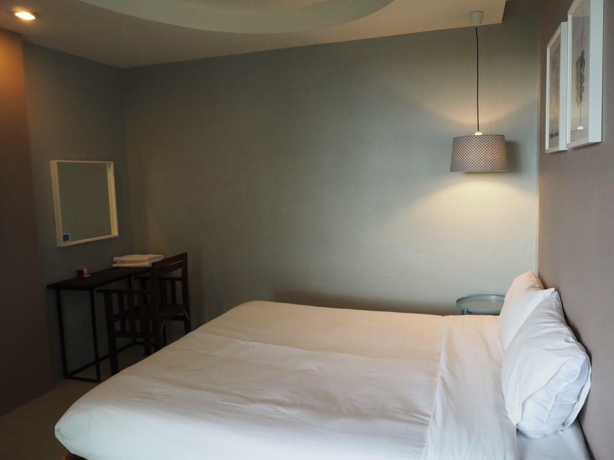 The O2 Aparthotel Udon Thani Exteriör bild